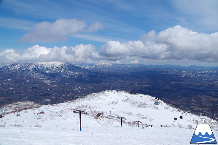 ニセコアンヌプリ国際スキー場 beautiful spring day!!